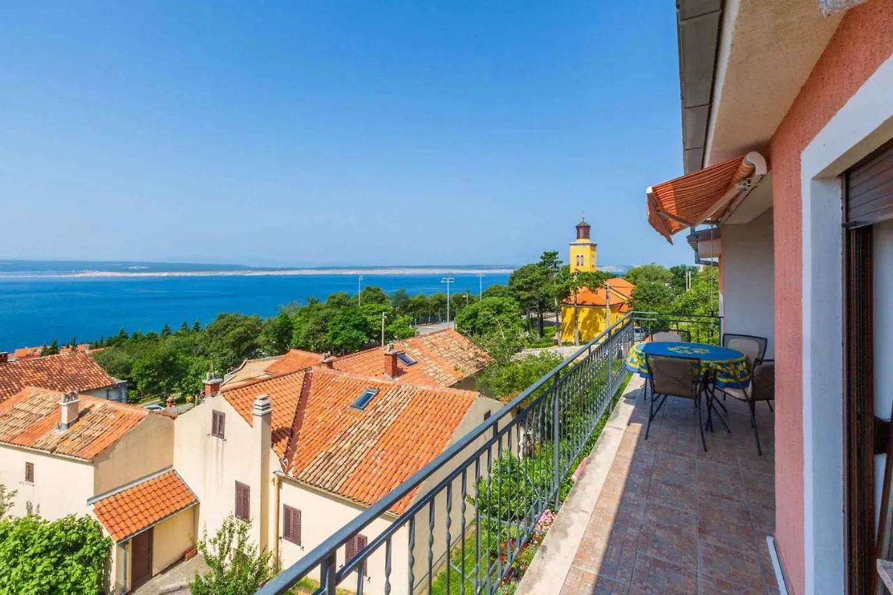 Apartment In Crikvenica 14098 دْغاماي