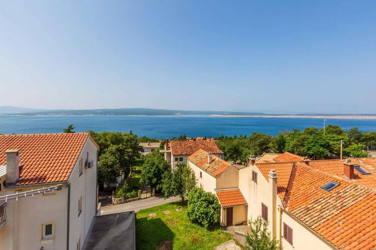 Apartment In Crikvenica 14098 دْغاماي