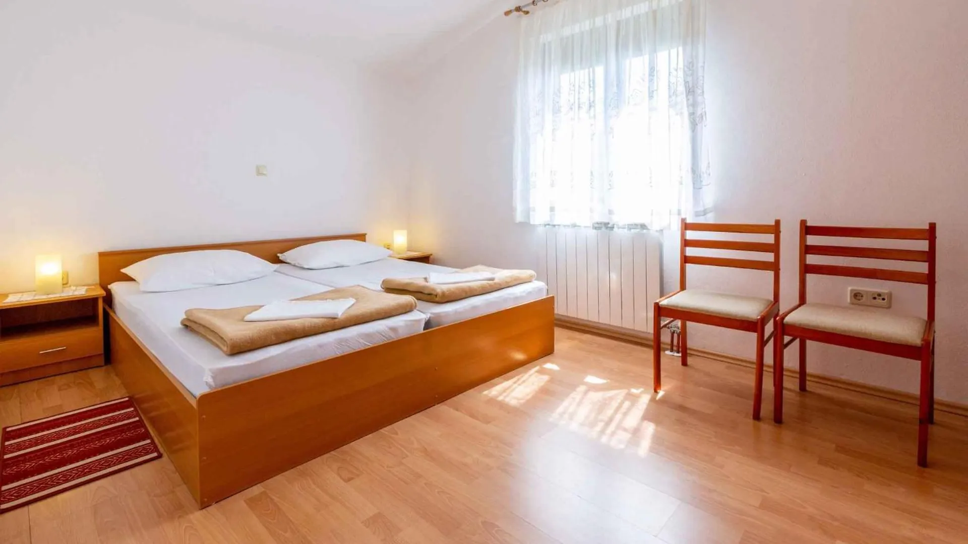 Apartment In Crikvenica 14098 دْغاماي
